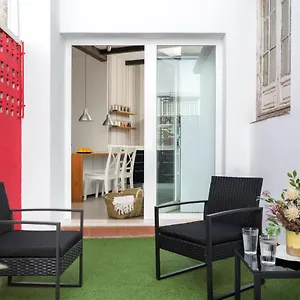 Buen Viaje Home, Con Patio Privado Sevilla